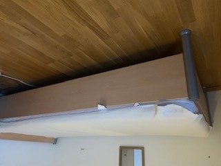 Einzelbett 90 X 200 cm Bestzustand abzugeben