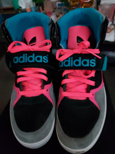 Neue Adidas Sneakers/55 Euro